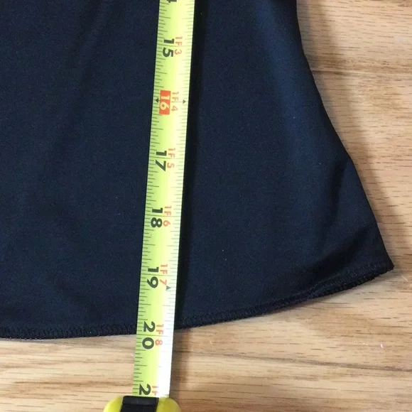 M SPANX Black Camisole Shapewear Top - Picture 12 of 14